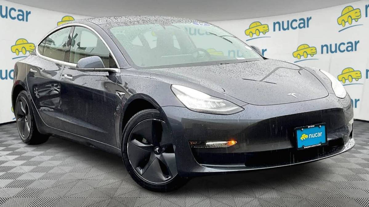 2019 Tesla Model 3 5YJ3E1EB3KF418085