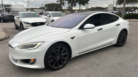 2018 Tesla Model S 5YJSA1E21JF290452