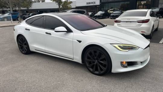 2018 Tesla Model S 5YJSA1E21JF290452