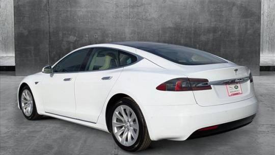 2016 Tesla Model S 5YJSA1E10GF162266