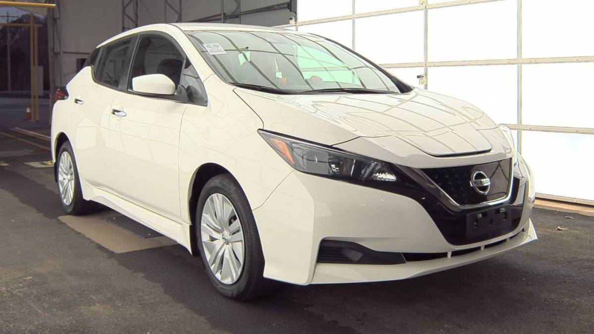 2022 Nissan LEAF 1N4AZ1BV8NC552768