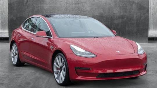 2019 Tesla Model 3 5YJ3E1EB5KF447099