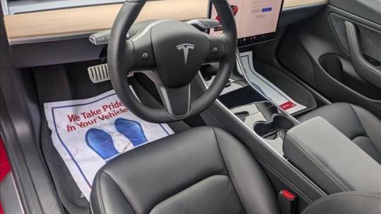 2019 Tesla Model 3 5YJ3E1EB5KF447099