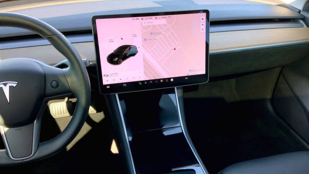 2019 Tesla Model 3 5YJ3E1EA3KF305499