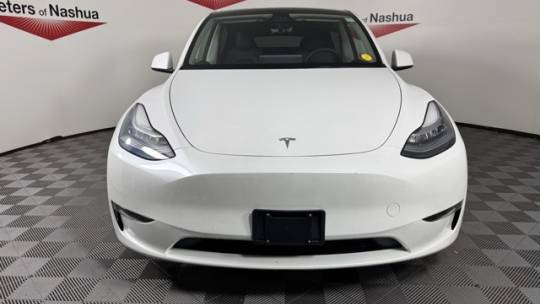 2021 Tesla Model Y 5YJYGDEE4MF257115