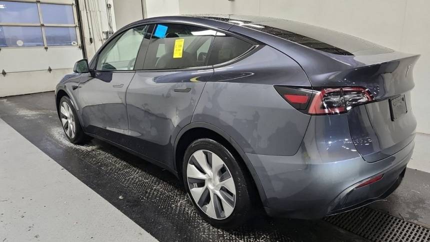 2021 Tesla Model Y 5YJYGDEE8MF283569