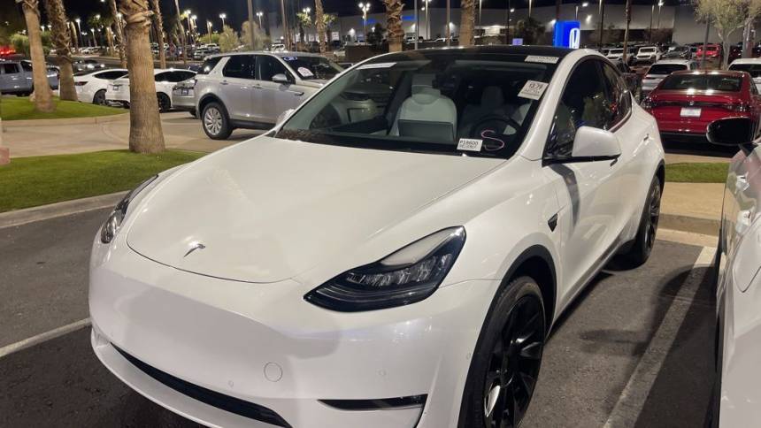 2021 Tesla Model Y 5YJYGDEE8MF271938