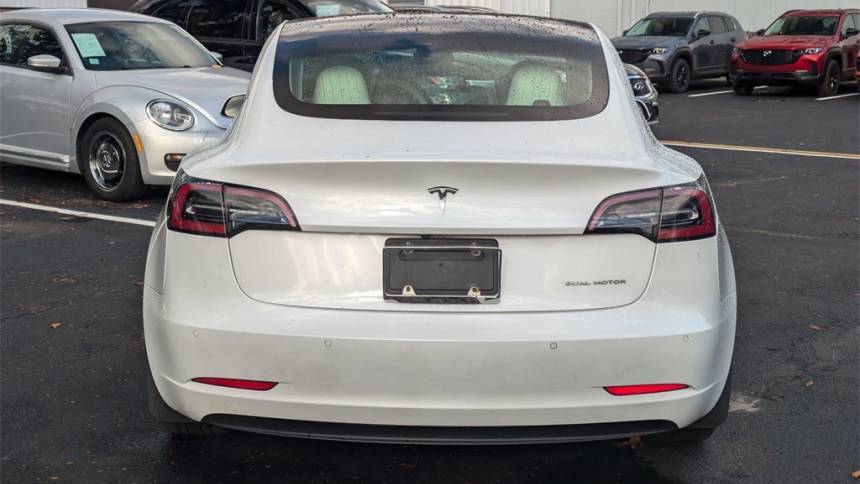 2019 Tesla Model 3 5YJ3E1EB5KF421537