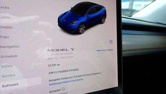 2020 Tesla Model Y 5YJYGDEE2LF013588