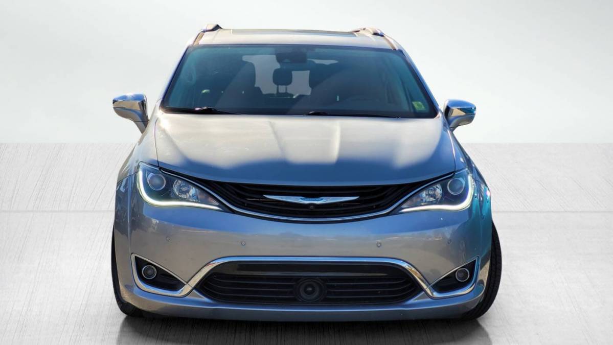 2019 Chrysler Pacifica 2C4RC1N72KR722251