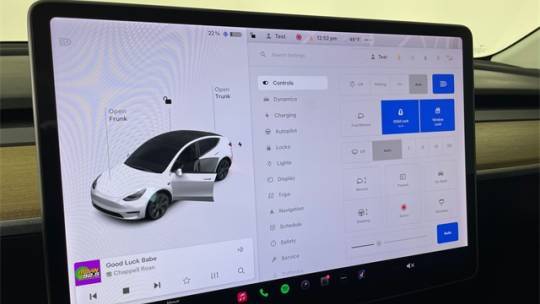 2020 Tesla Model Y 5YJYGDEE7LF054394