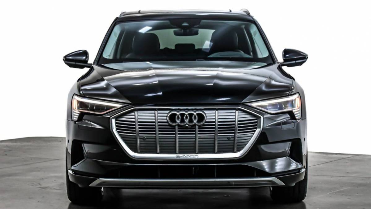 2019 Audi e-tron WA1VAAGE0KB010362