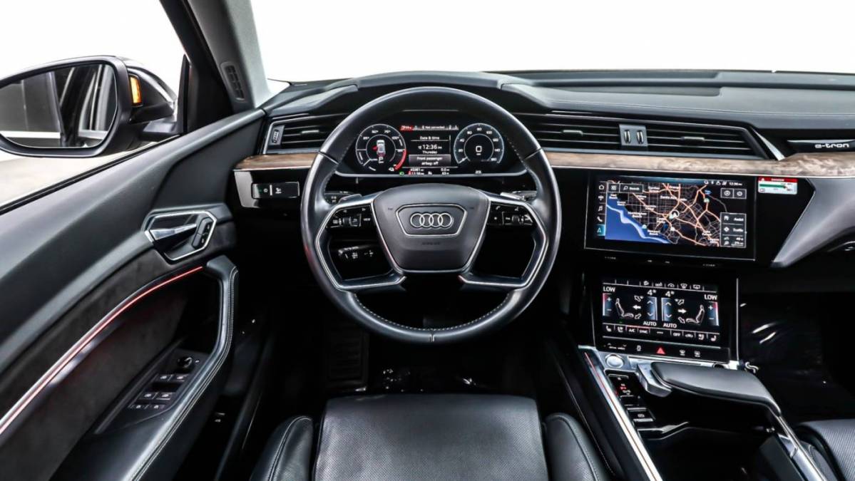 2019 Audi e-tron WA1VAAGE0KB010362