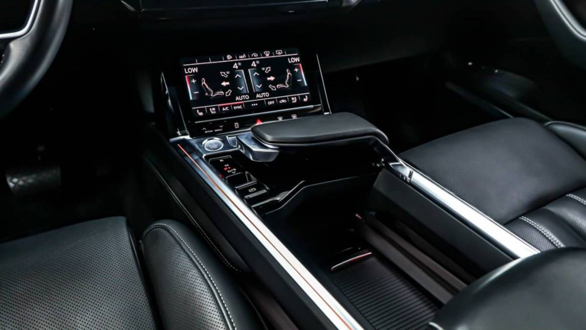 2019 Audi e-tron WA1VAAGE0KB010362