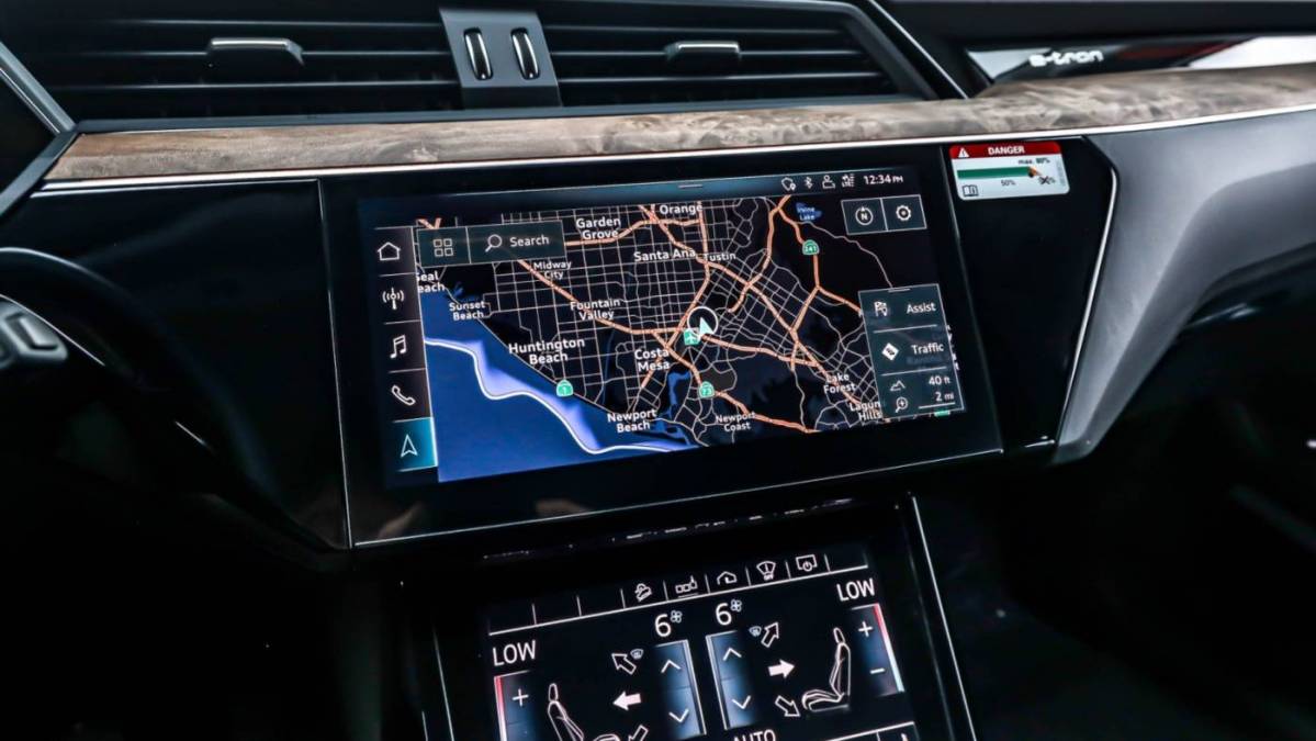 2019 Audi e-tron WA1VAAGE0KB010362