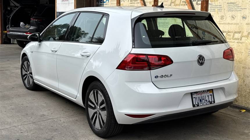 2016 Volkswagen e-Golf WVWKP7AU1GW914229