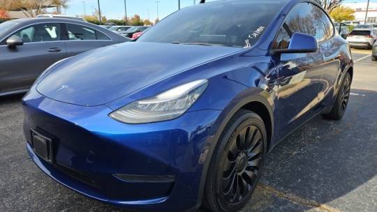 2021 Tesla Model Y 5YJYGDEE9MF080500