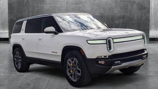 2023 Rivian R1S 7PDSGABA2PN019817