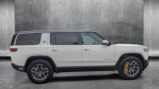 2023 Rivian R1S 7PDSGABA2PN019817