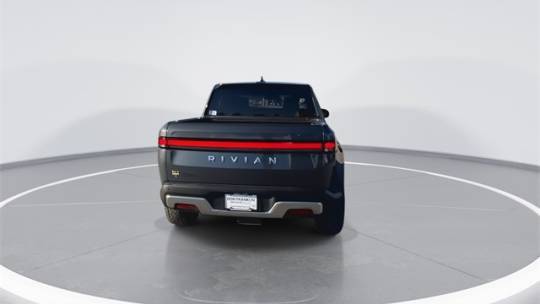 2022 Rivian R1T 7FCTGAAL8NN000453