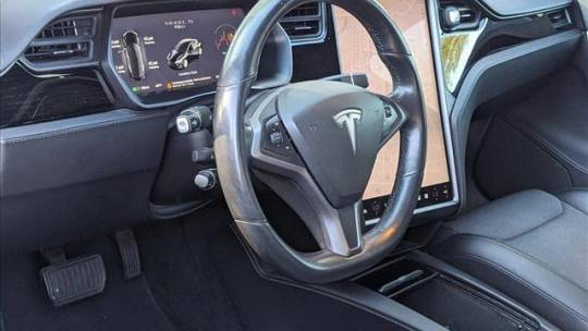 2018 Tesla Model S 5YJSA1E2XJF283385