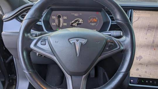 2018 Tesla Model S 5YJSA1E2XJF283385