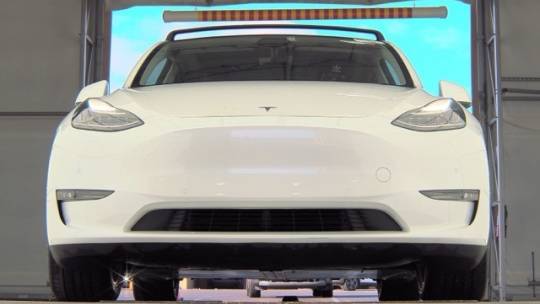 2021 Tesla Model Y 5YJYGAEE1MF296243