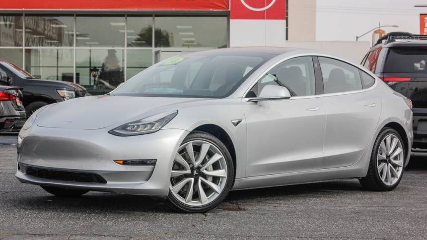 2018 Tesla Model 3 5YJ3E1EA4JF060937