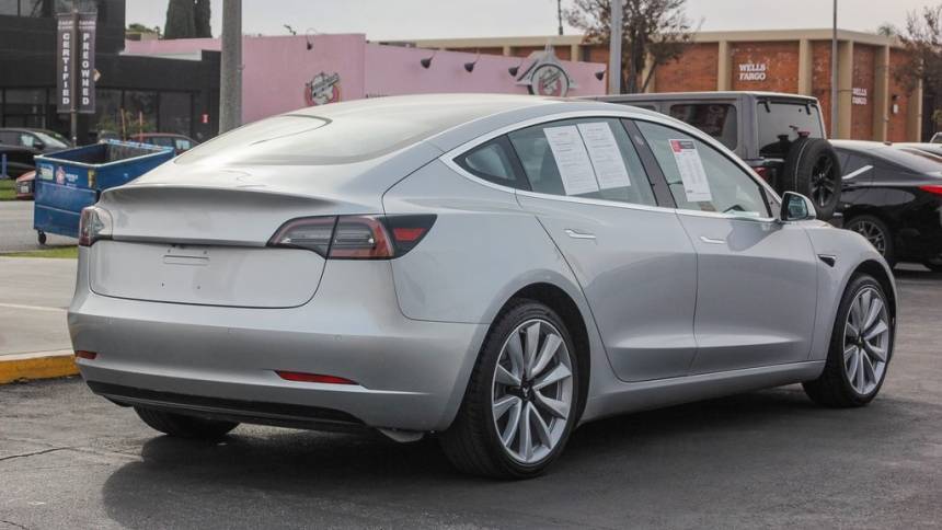 2018 Tesla Model 3 5YJ3E1EA4JF060937