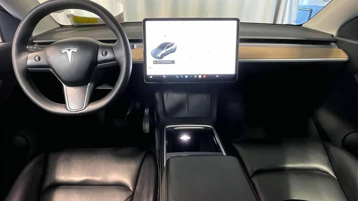 2021 Tesla Model Y 5YJYGDEE5MF298398