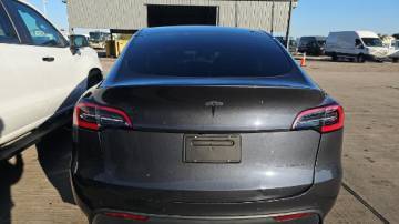 2021 Tesla Model Y 5YJYGDEEXMF096317