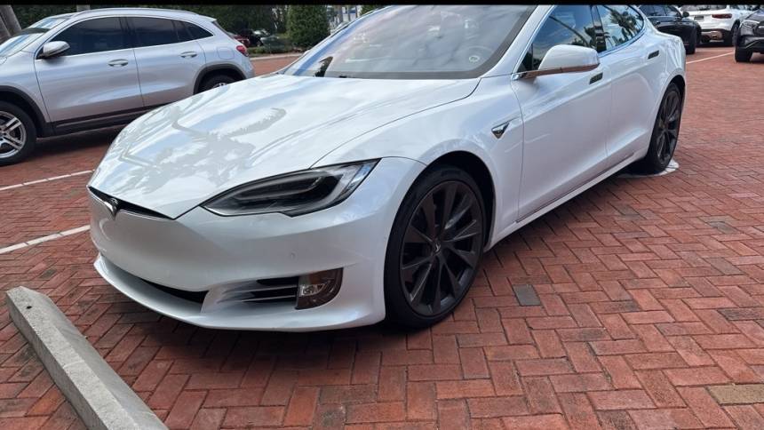 2019 Tesla Model S 5YJSA1E21KF312371