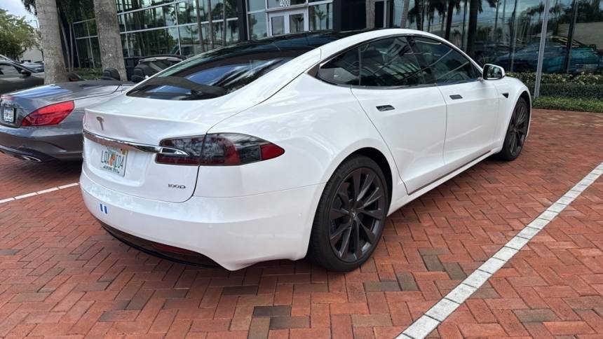 2019 Tesla Model S 5YJSA1E21KF312371