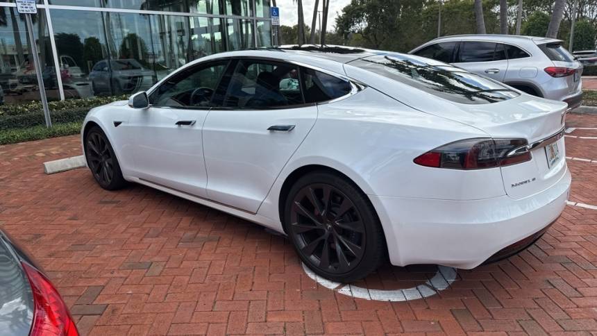 2019 Tesla Model S 5YJSA1E21KF312371