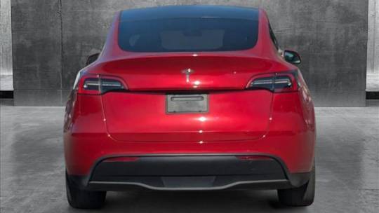 2021 Tesla Model Y 5YJYGDEE9MF118212