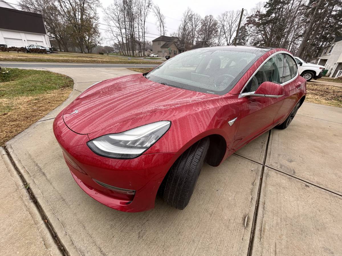 2018 Tesla Model 3 5YJ3E1EAXJF058366