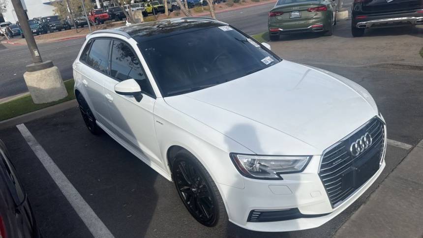 2018 Audi A3 Sportback e-tron WAUUPBFFXJA085202