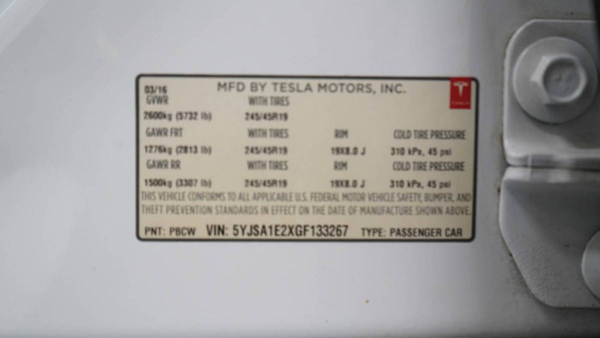 2016 Tesla Model S 5YJSA1E2XGF133267