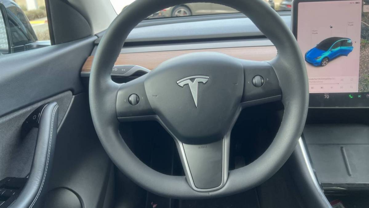 2020 Tesla Model Y 5YJYGDEE8LF029956