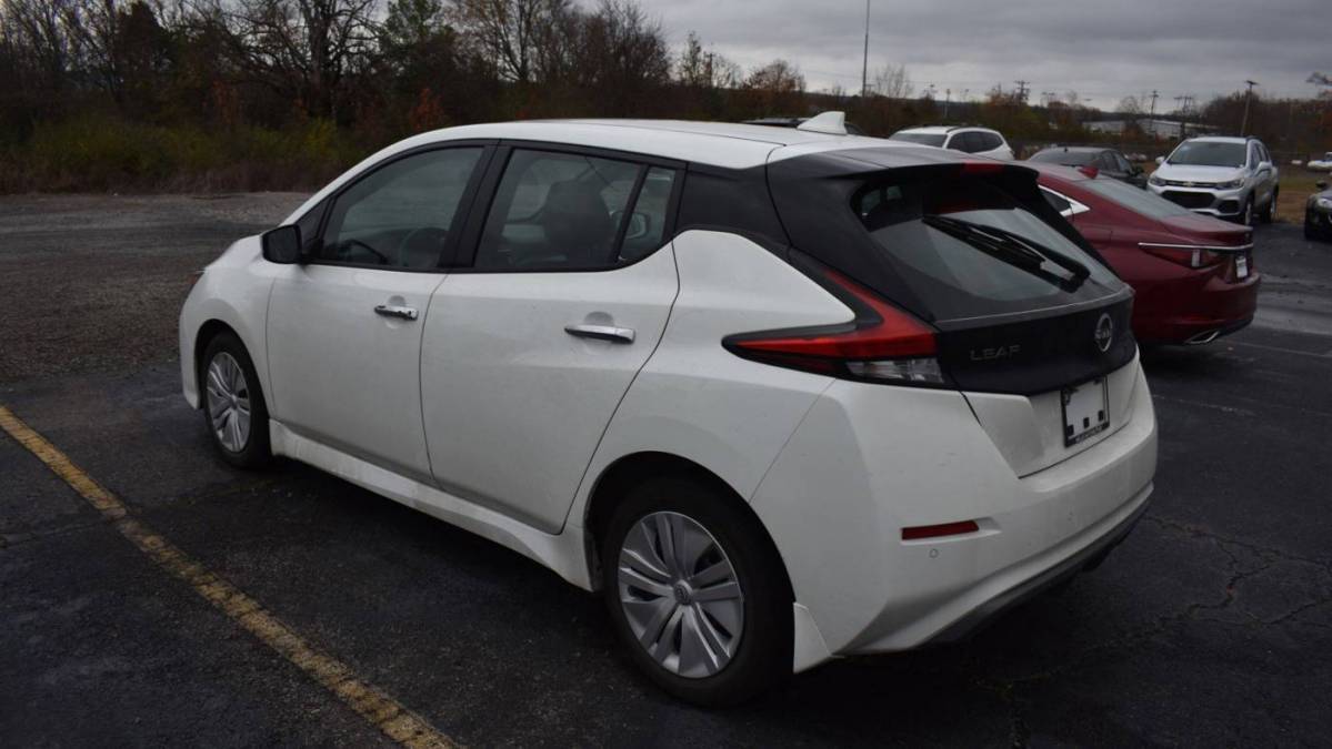 2023 Nissan LEAF 1N4AZ1BV2PC562702