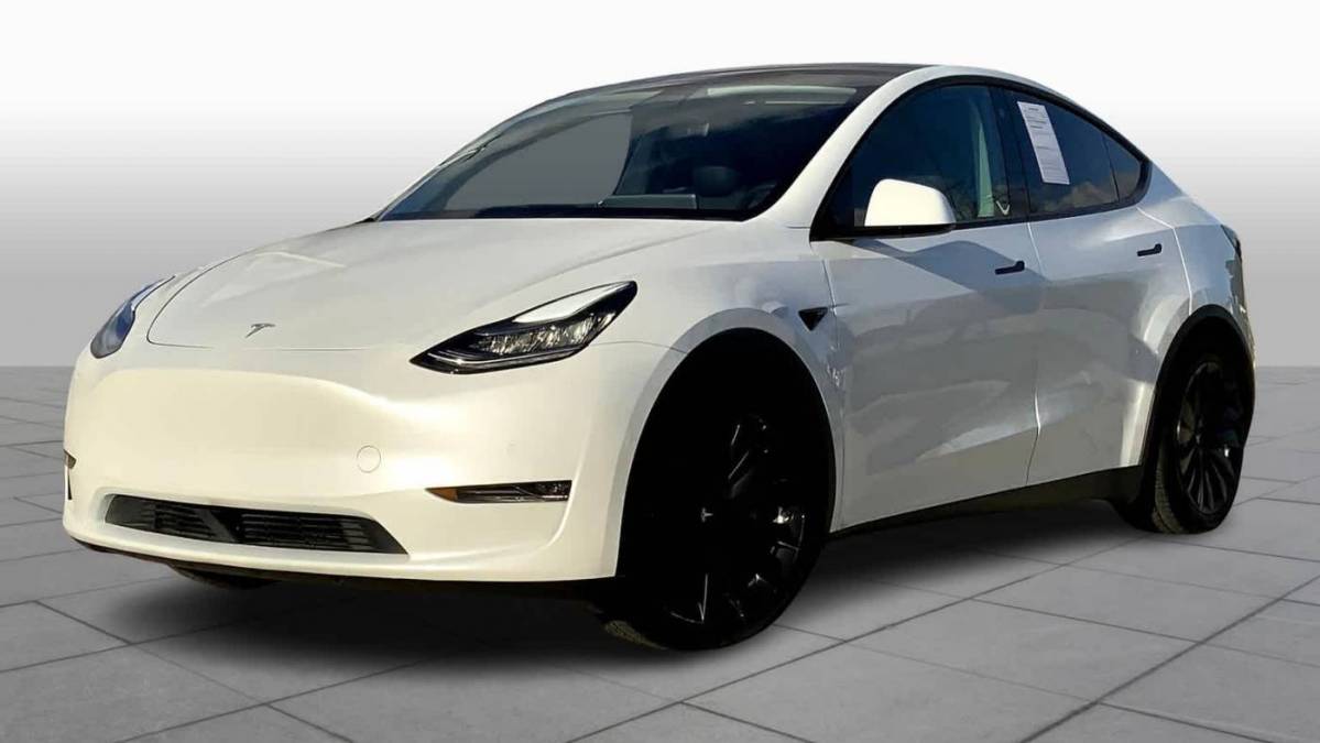 2021 Tesla Model Y 5YJYGDEE6MF069129