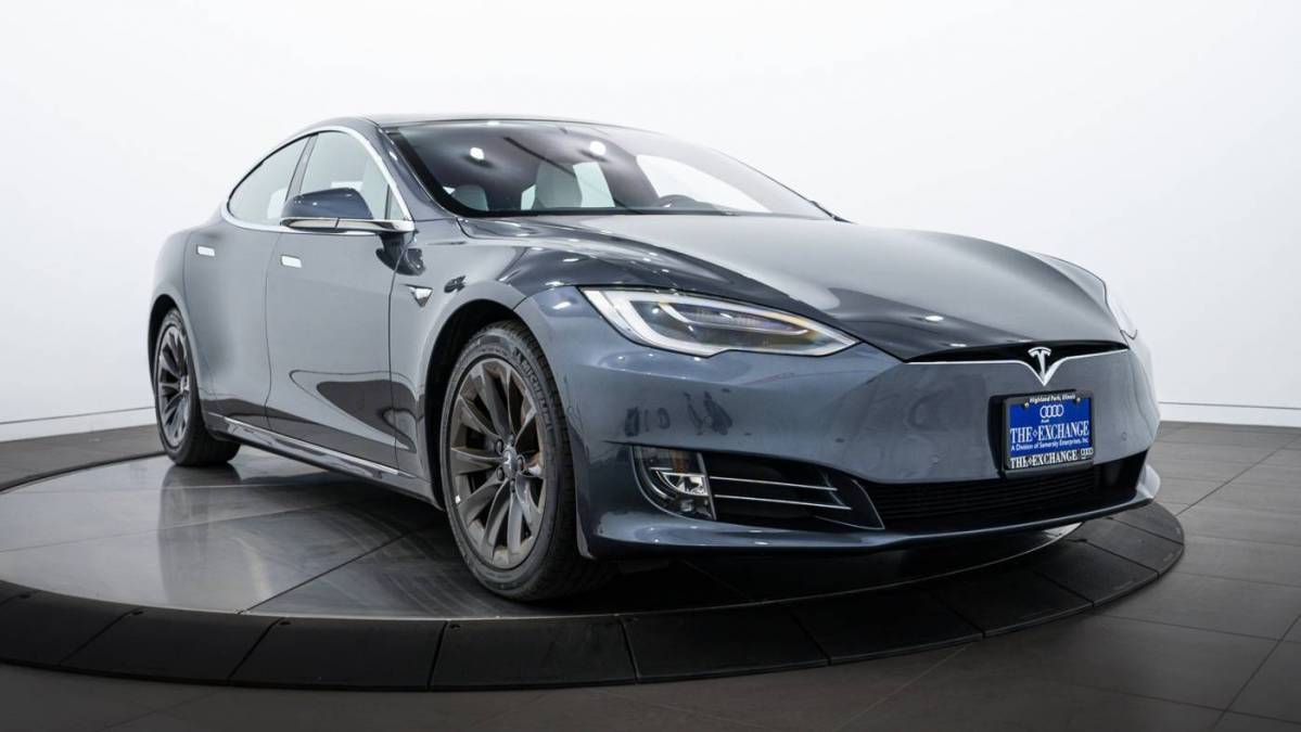 2019 Tesla Model S 5YJSA1E29KF332187