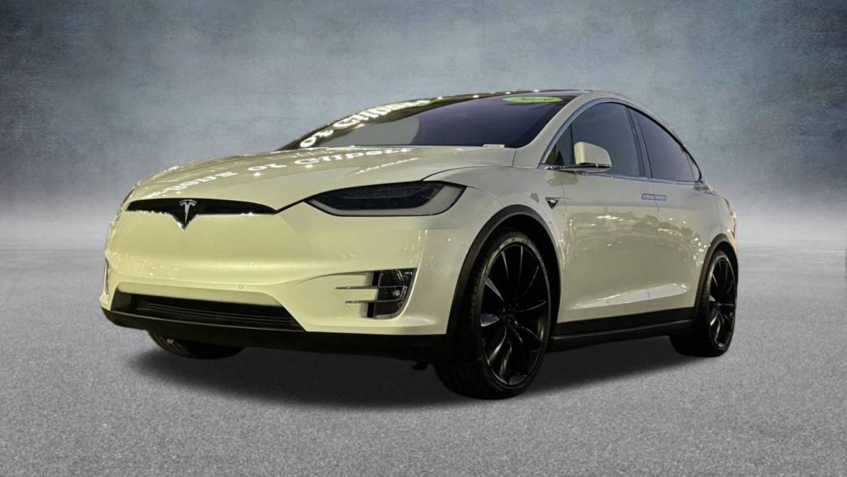 2019 Tesla Model X 5YJXCBE20KF151078