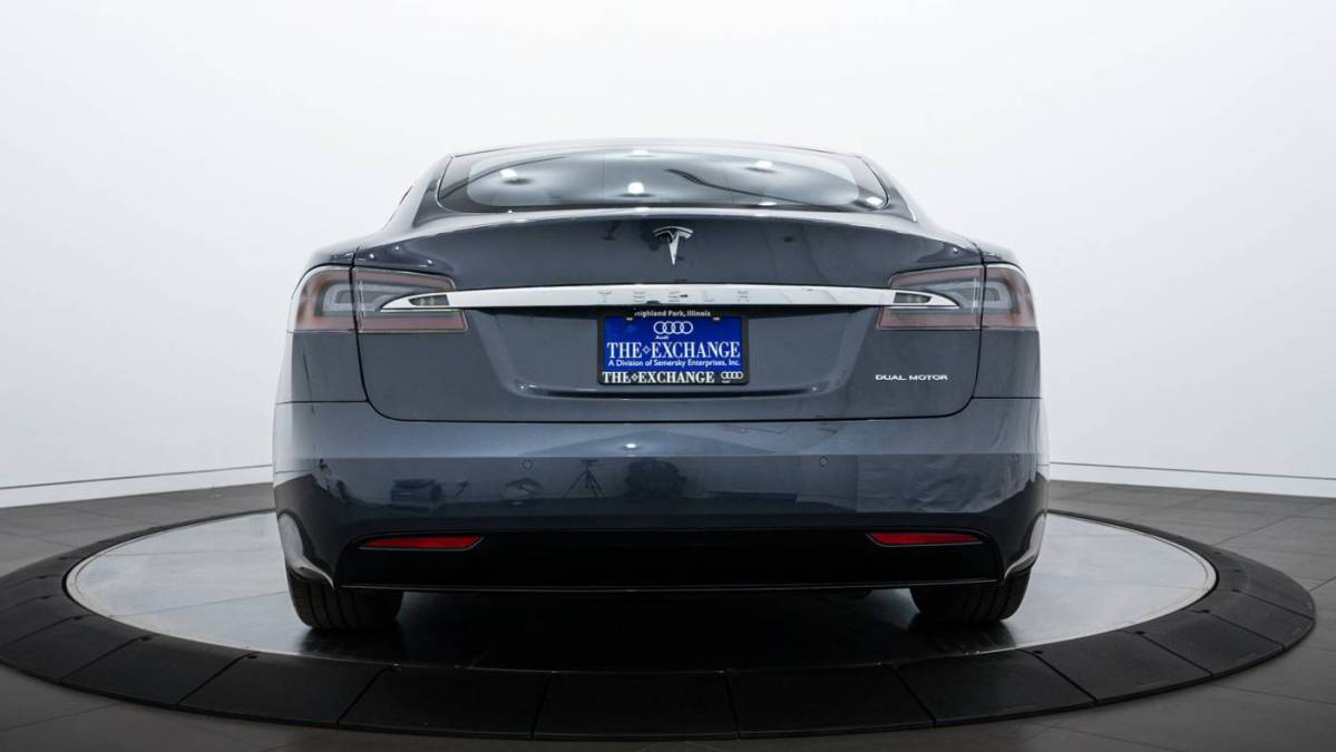 2019 Tesla Model S 5YJSA1E29KF332187