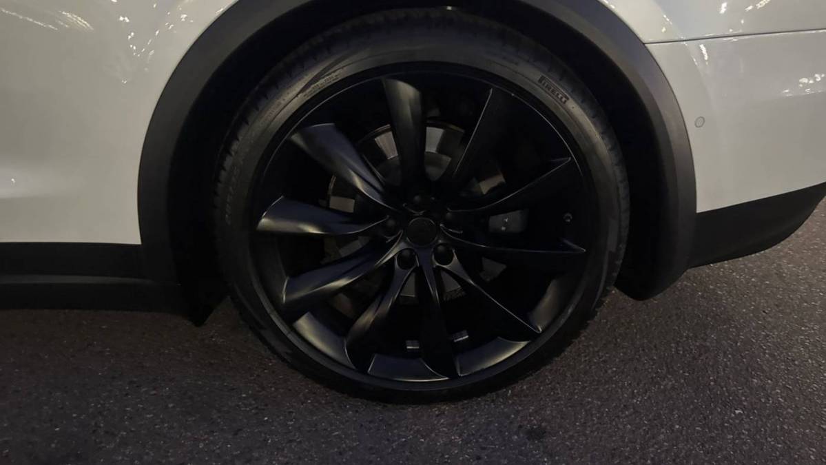 2019 Tesla Model X 5YJXCBE20KF151078