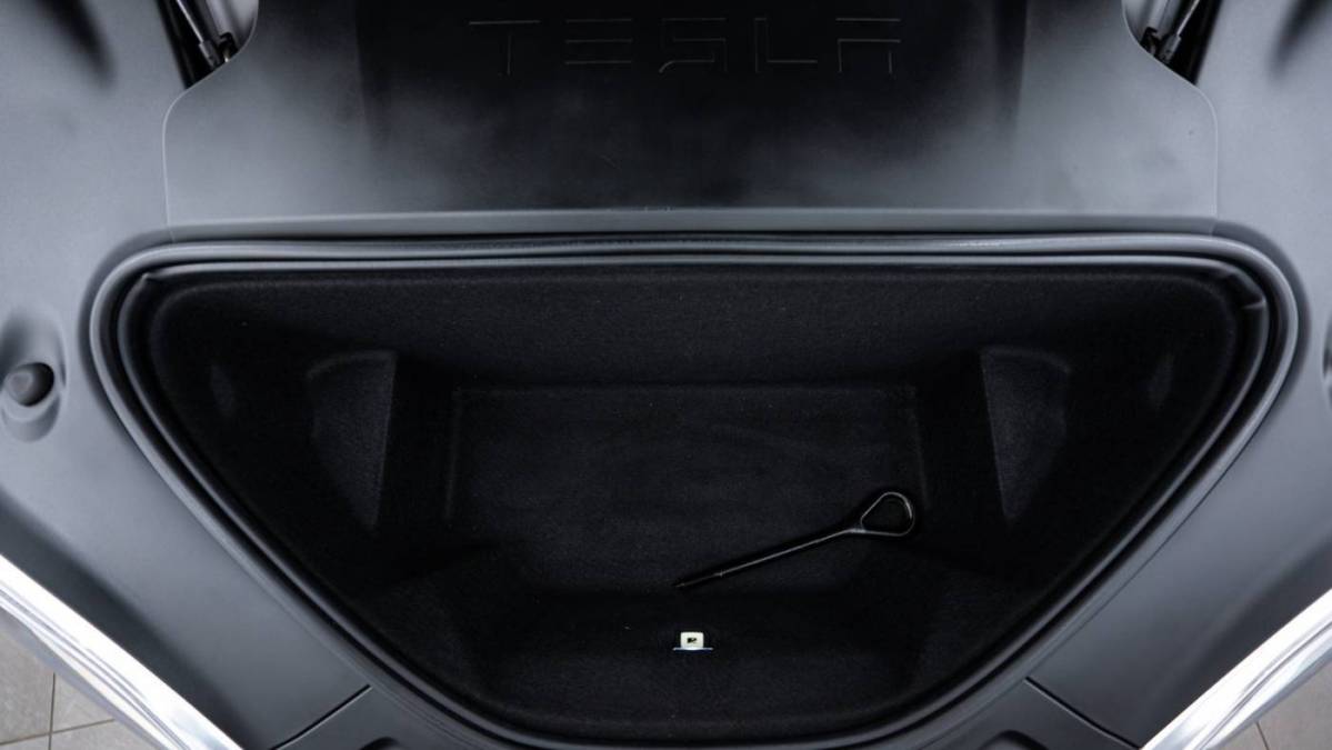 2019 Tesla Model S 5YJSA1E29KF332187