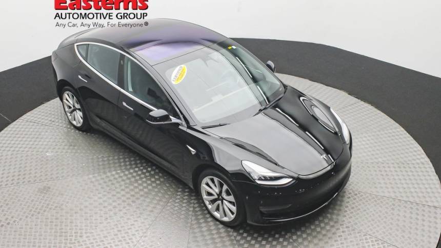 2018 Tesla Model 3 5YJ3E1EA5JF033200