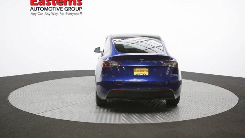 2020 Tesla Model Y 5YJYGDEE0LF031135