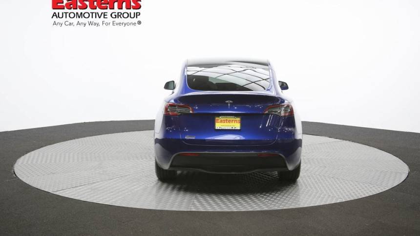 2020 Tesla Model Y 5YJYGDEE0LF031135