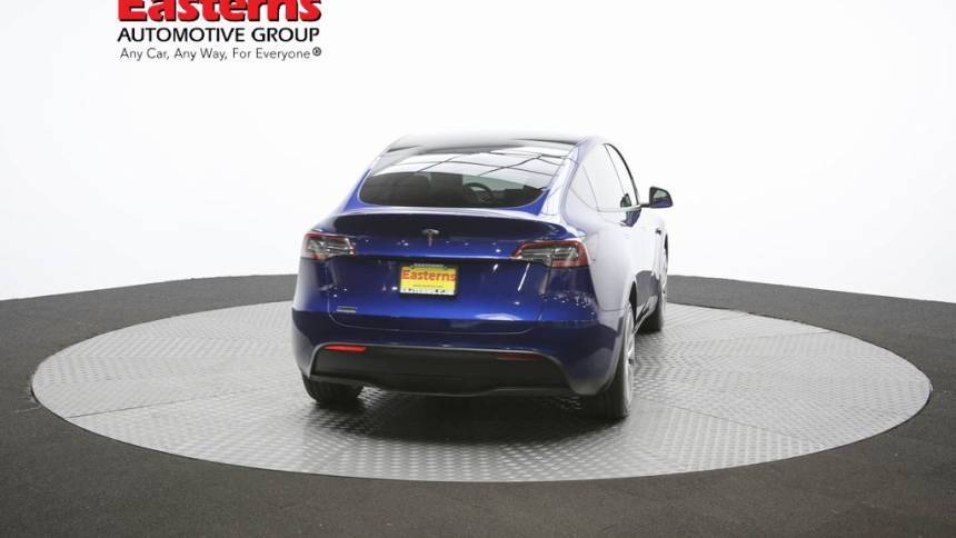 2020 Tesla Model Y 5YJYGDEE0LF031135